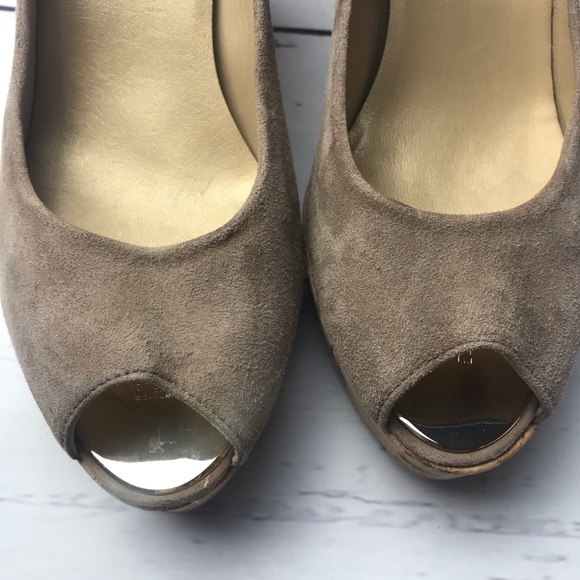 Stuart Weitzman | tan suede wedge heel - Picture 7 of 8